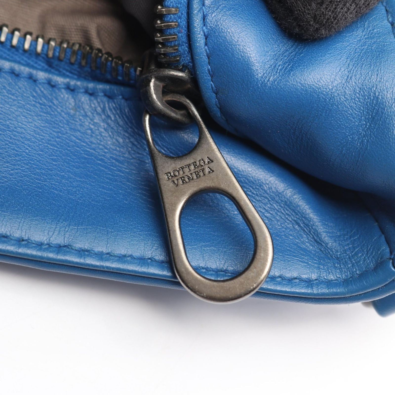 ボッテガヴェネタ BOTTEGA VENETA ショルダーバッグ イントレチャート 
