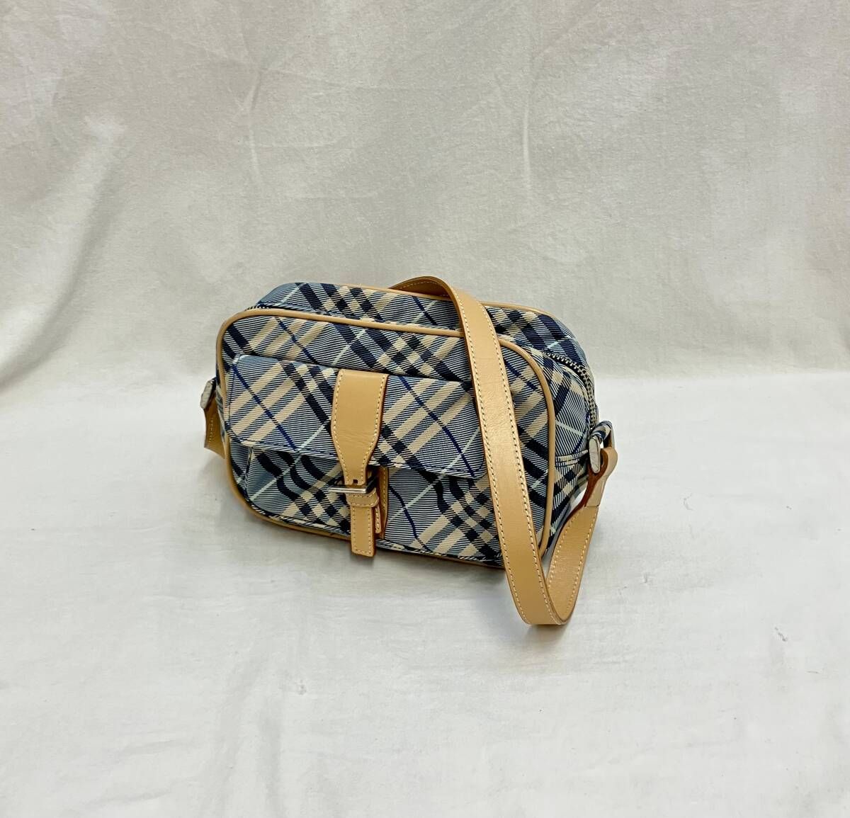 BURBERRY LONDON BLUE LABEL バーバリー ロンドン ブルーレーベル 
