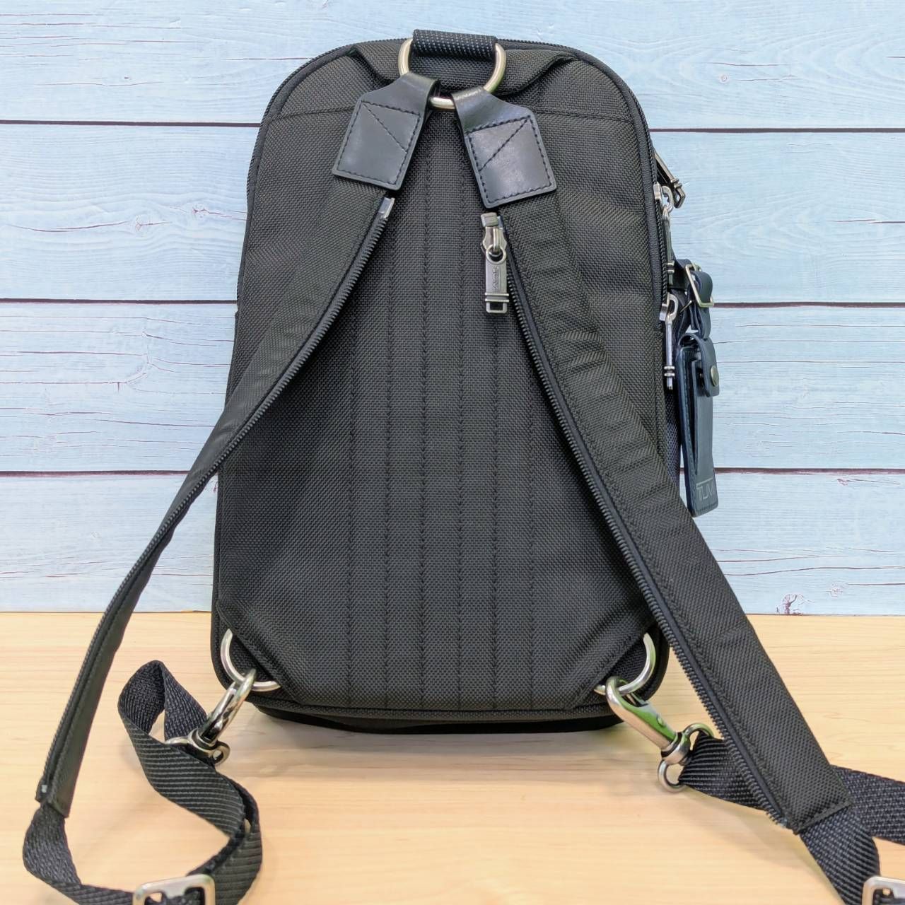 豊】トゥミ鞄 TUMI Woodland Sling 2wayボディバッグ/リュックサック