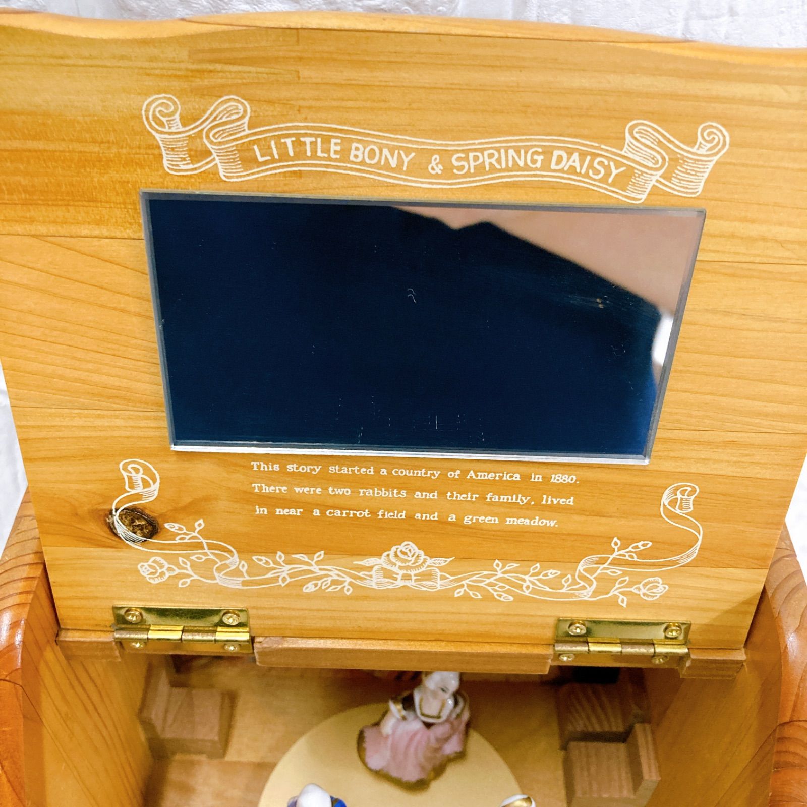希少 Rabbit house ラビットハウス オルゴール 小物入れ COUNTRY