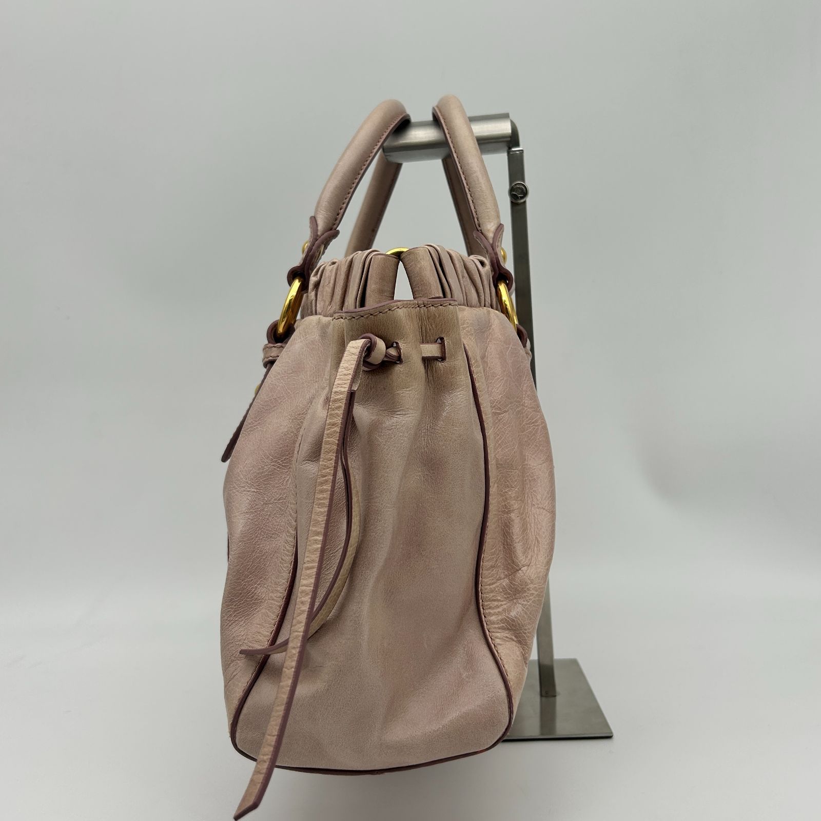 Miu Miu （ミュウ ミュウ） ハンドバッグ トートバッグ 2WAY