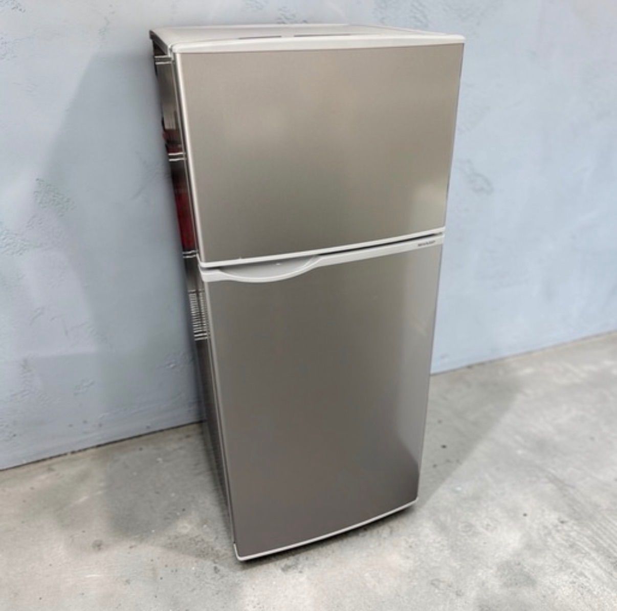 引取限定/ 発送不可/ 神戸】SHARP 冷凍冷蔵庫128L 2019年製 SJ-H13E-S 