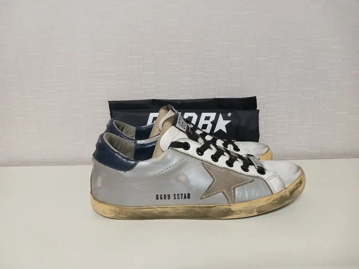 GOLDEN GOOSE ゴールデングース シルバー（マット）スニーカー 38