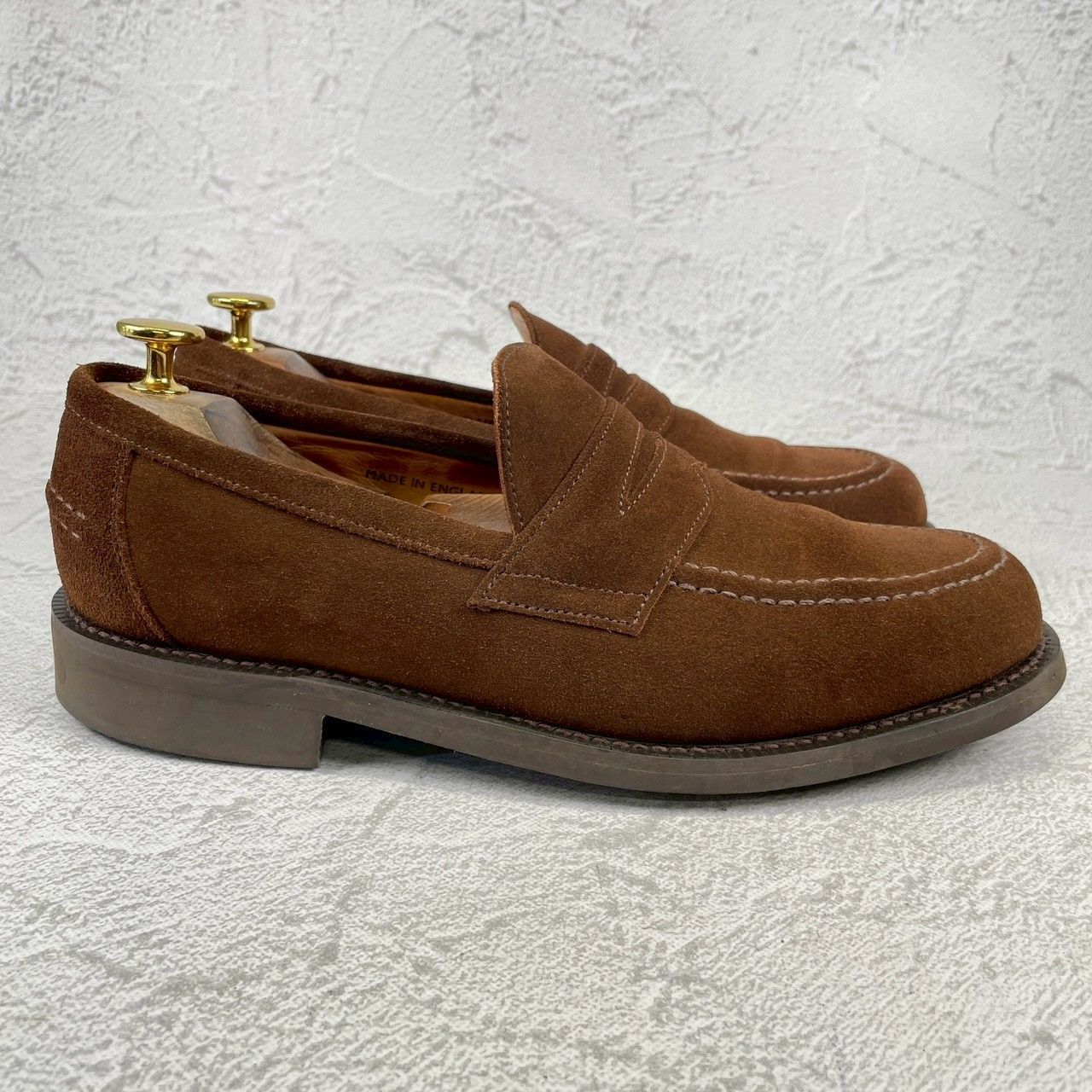【美品】SANDERS サンダース 9319SS コインローファー ハーフサドル スエード 茶 ブラウン UK7 / 25.5cm【Ｗ3522】