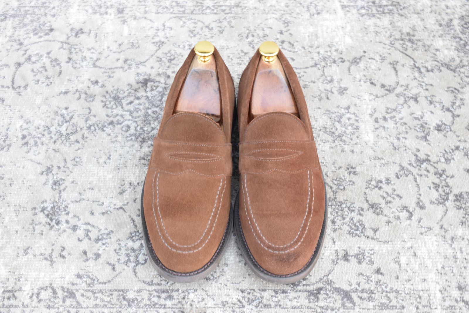 【美品】SANDERS サンダース 9319SS コインローファー ハーフサドル スエード 茶 ブラウン UK7 / 25.5cm【Ｗ3522】