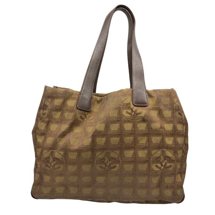 CHANEL シャネル ニュートラベルライン トートバッグ MM カーキ