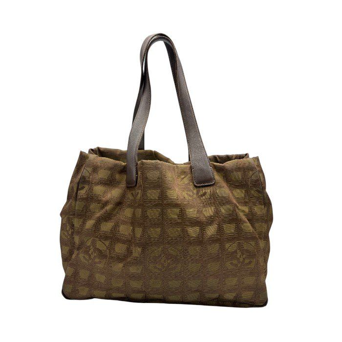 CHANEL シャネル ニュートラベルライン トートバッグ MM カーキ