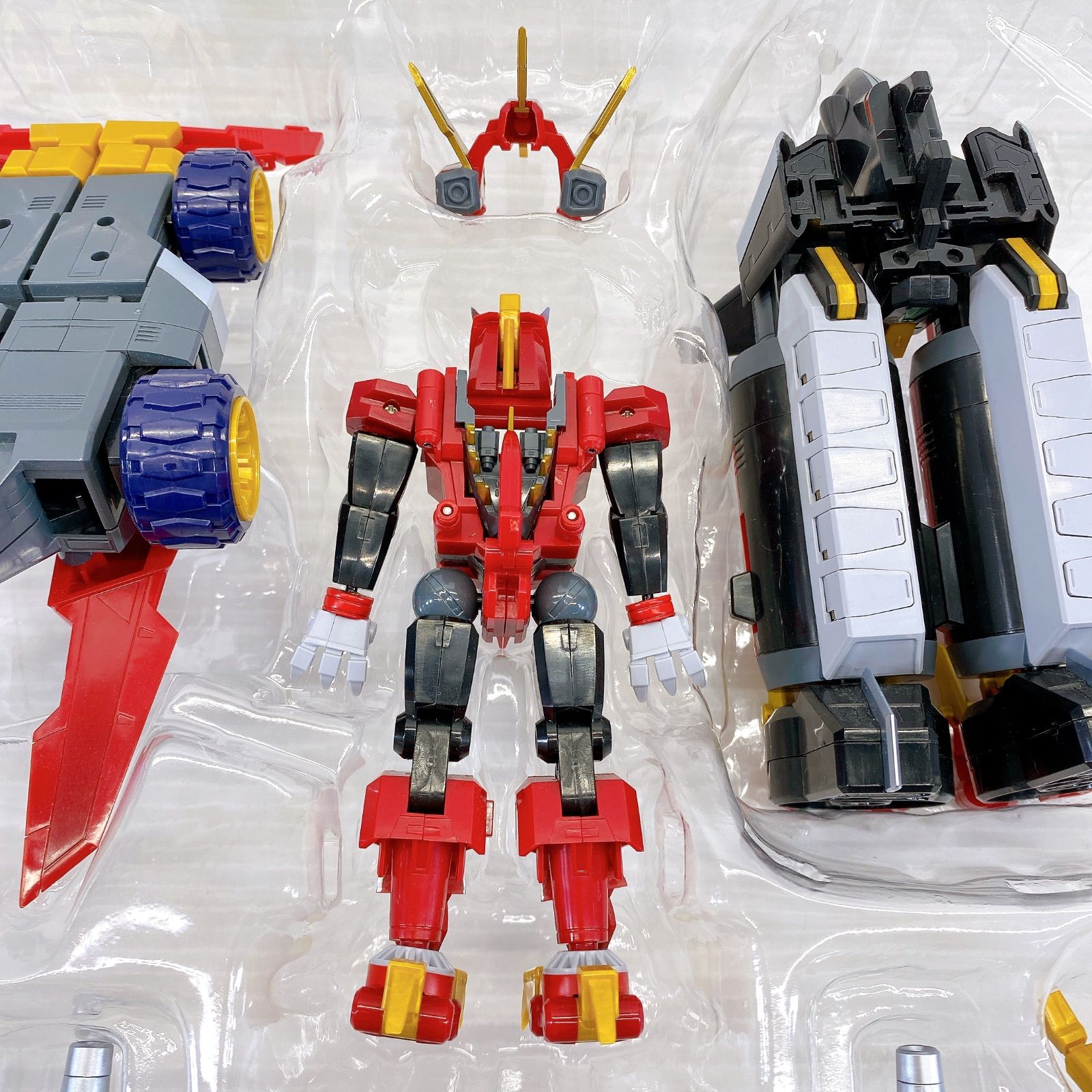 □GOOD SMILE COMPANY TSUBURAYA グリッドマンユニバース 合体竜人 DX 