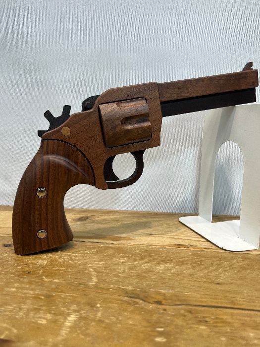 ゴム銃 GRASP コルトパイソン357 木製 ウオルナット材 ピストル ササキ