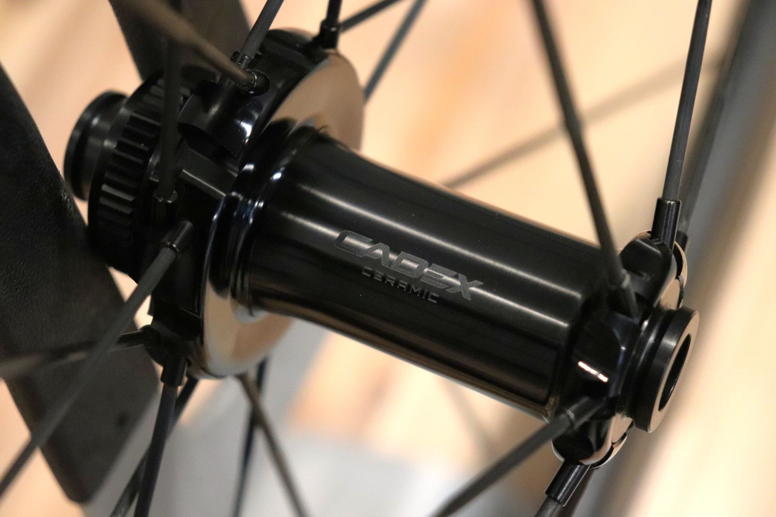訳アリ カデックス CADEX 36 DISC TUBELESS カーボン チューブレス 