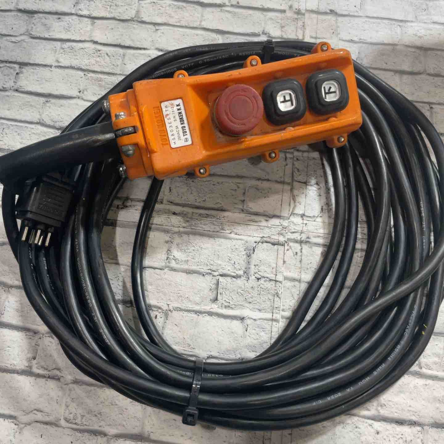 中古品】◇トーヨーコーケン(TKK) ベビーホイスト 230kg 20m BH-N820
