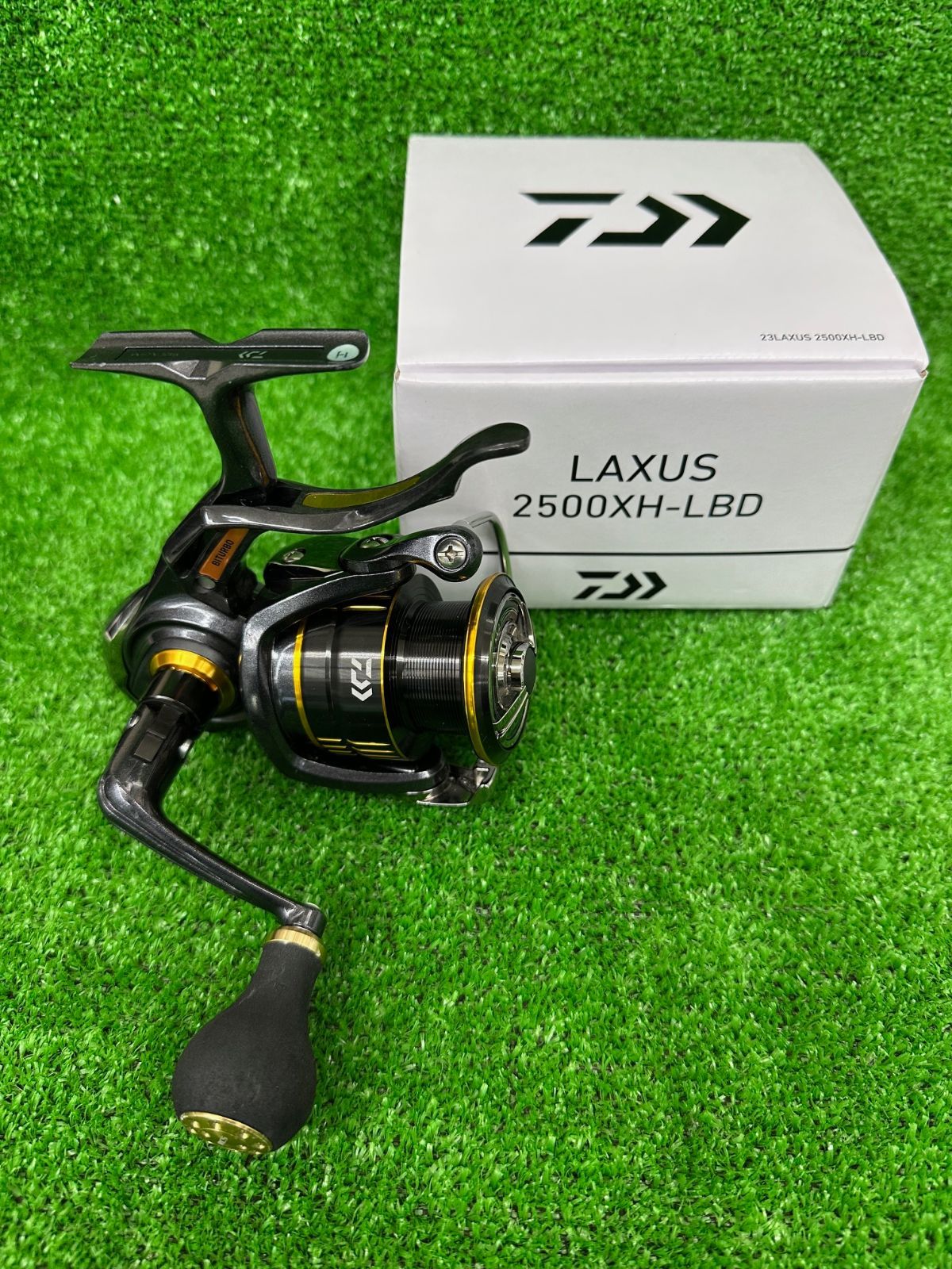 ダイワ 23ラグザス 2500XH-LBD （三田店） - メルカリ