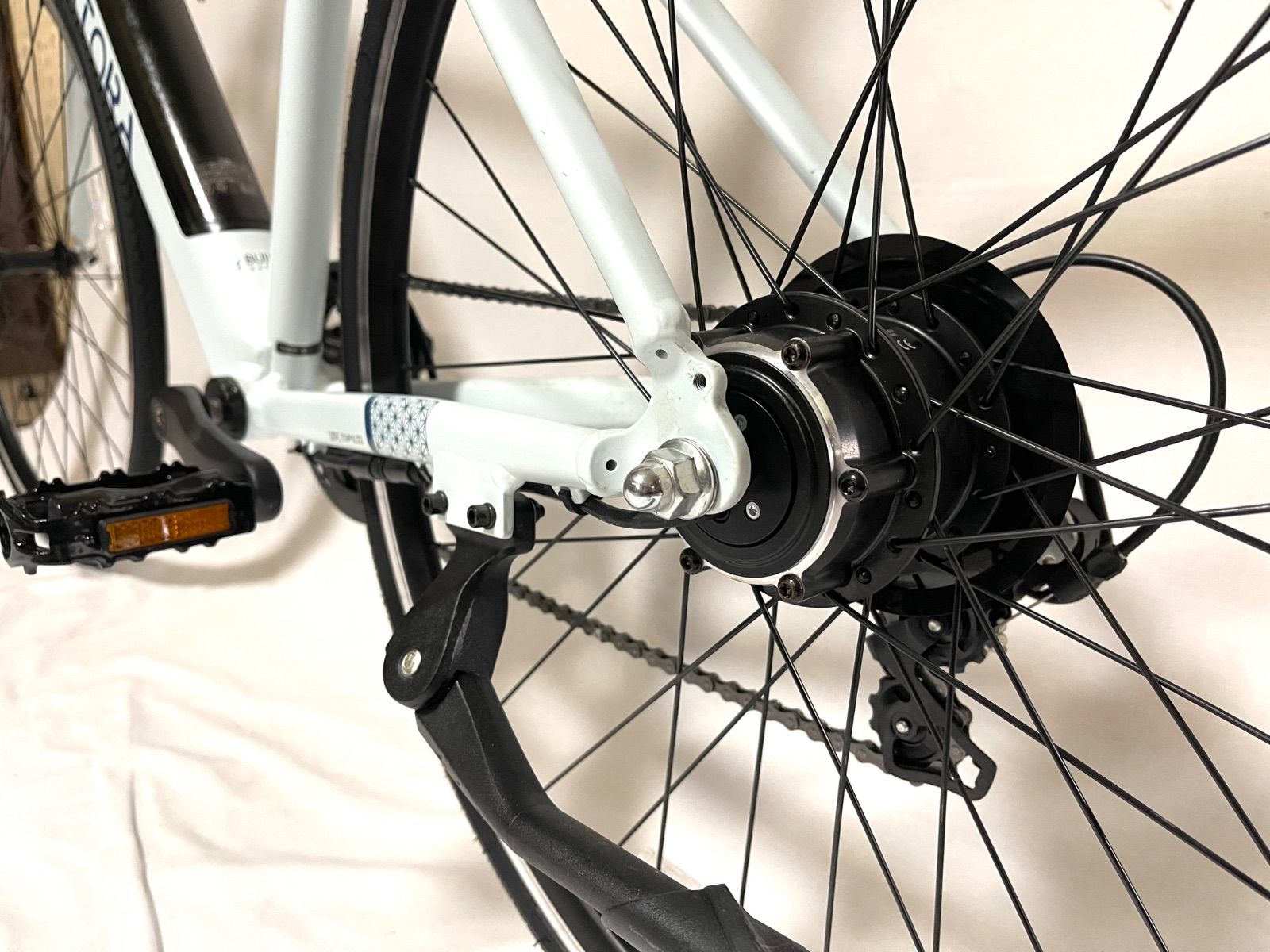 0191【動作確認済】送料無料BUILTIN電動アシスト自転車 低走行距離6km