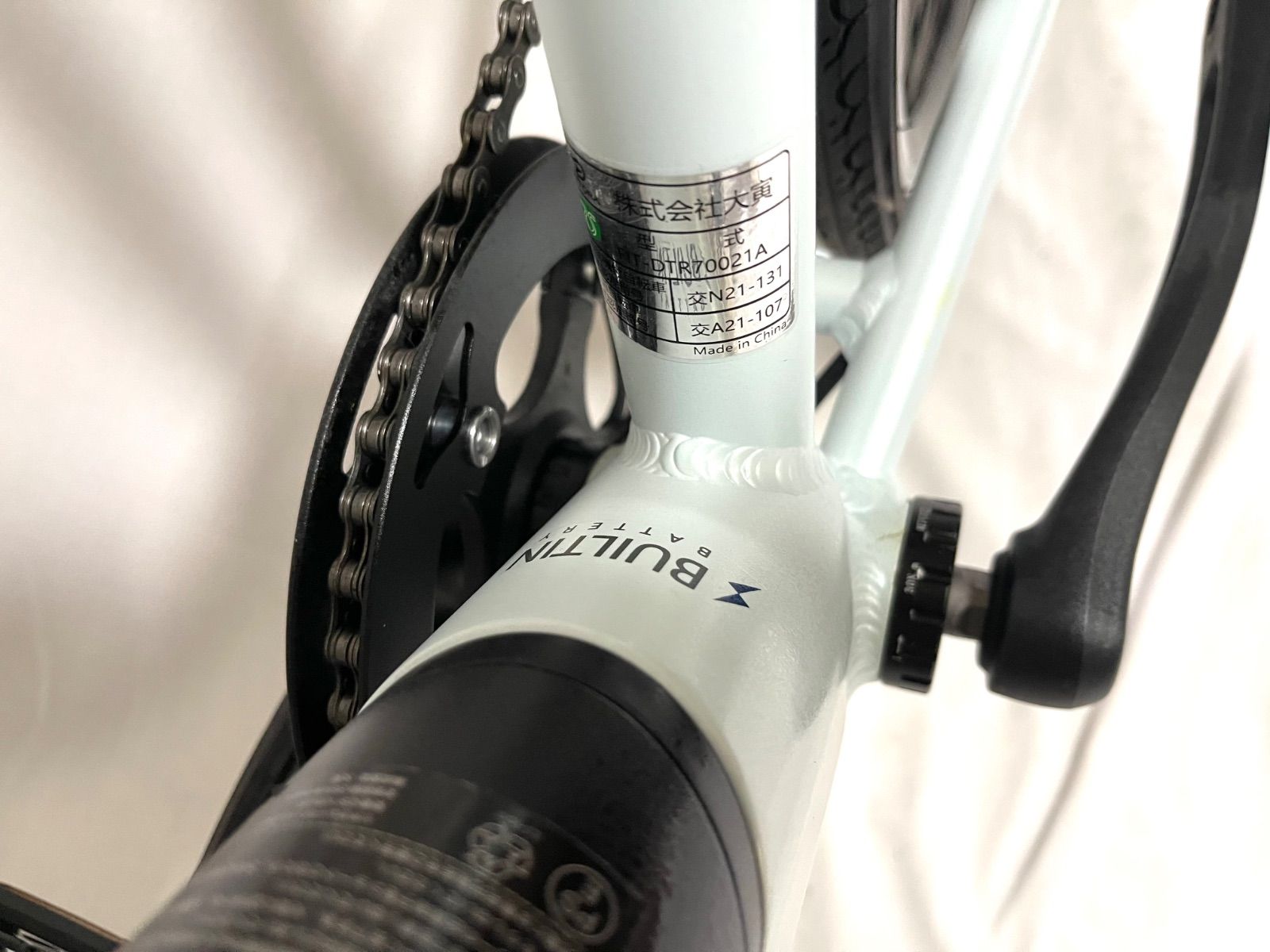 0191【動作確認済】送料無料BUILTIN電動アシスト自転車 低走行距離6km