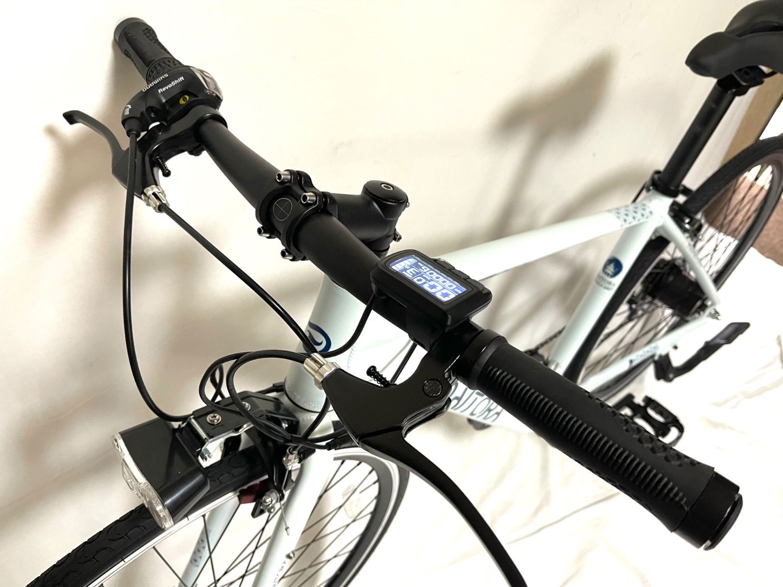 0191【動作確認済】送料無料BUILTIN電動アシスト自転車 低走行距離6km