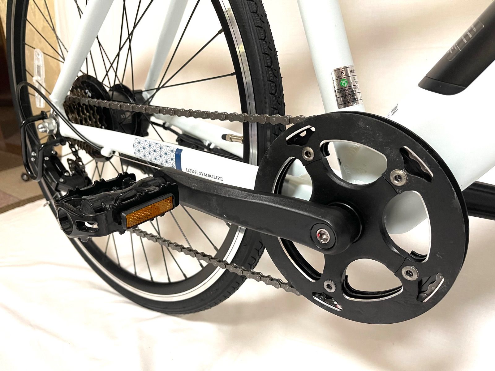 0191【動作確認済】送料無料BUILTIN電動アシスト自転車 低走行距離6km