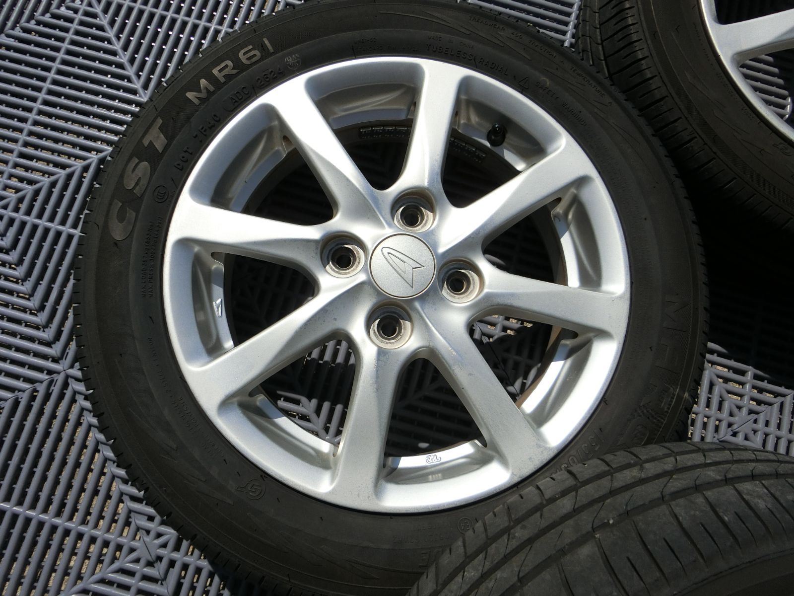 963] 送料無料 ダイハツ純正 14インチ アルミホイール 14×4.5J +45 