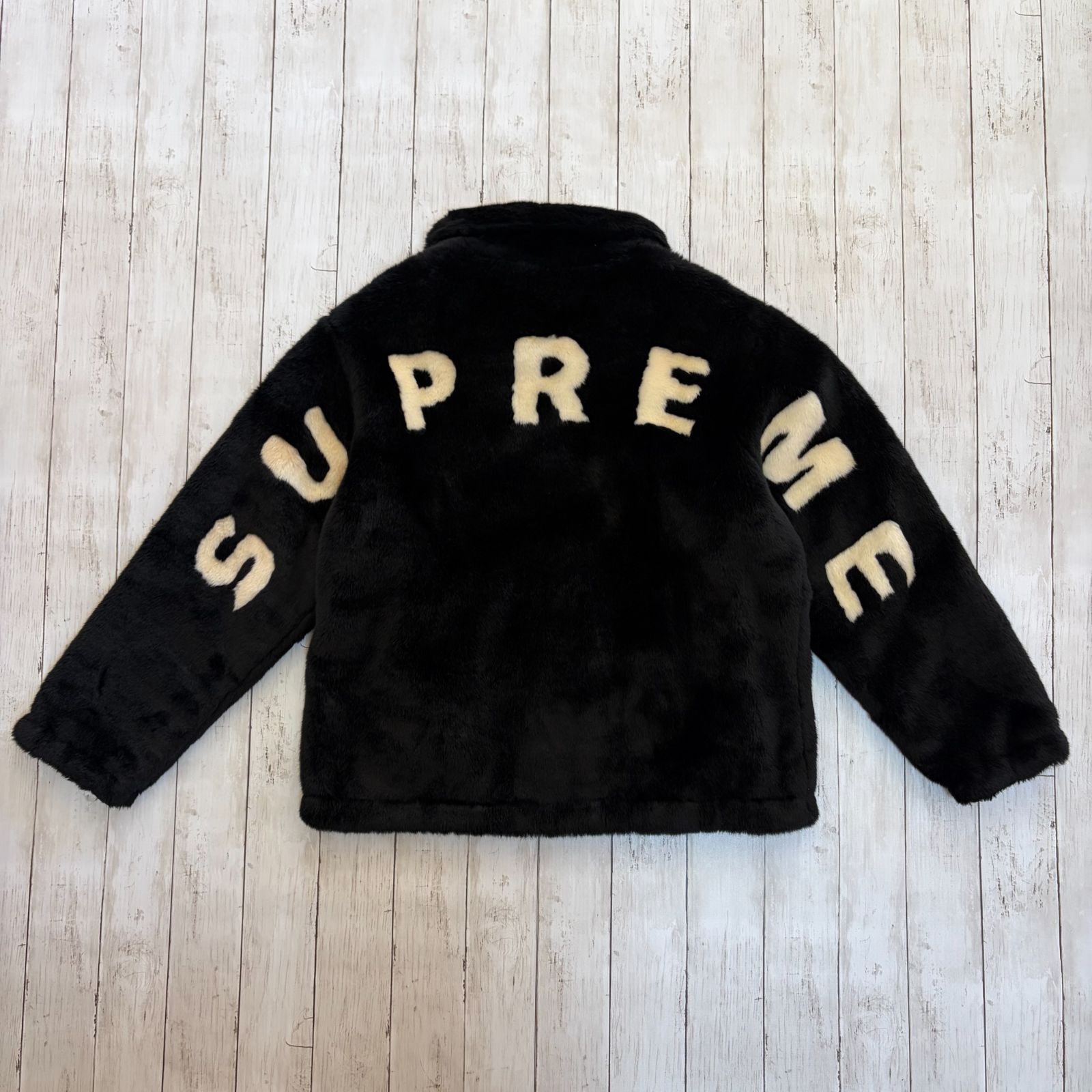 17SS Supreme Faux Fur Bomber Jacket フェイク ファー ボンバー 17SS Supreme Faux Fur Bomber Jacket フェイク ファー ボンバー