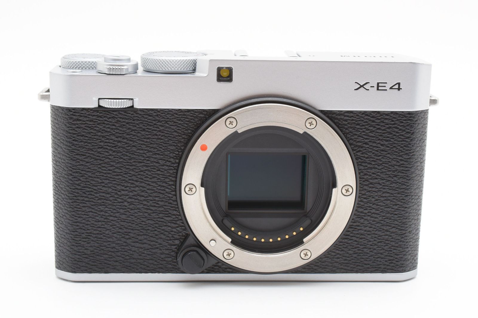 8680ショット！！ 極上品 Fujifilm X-E4 シルバー バッテリー