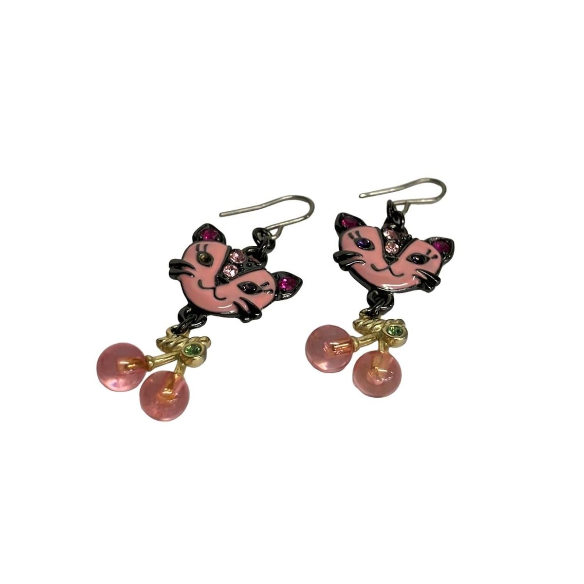 ANNA SUI(アナスイ) ピアス美品 - 黒×ピンク×マルチ チェリー/ネコ