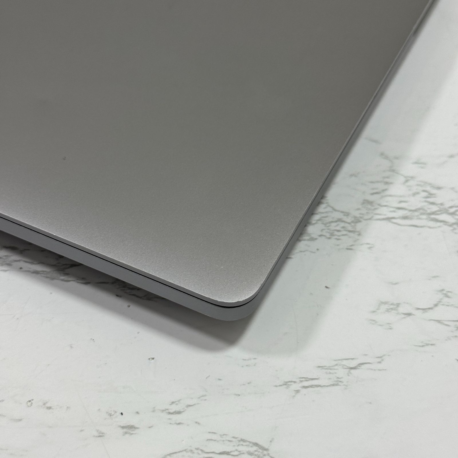 MacBook Pro 16