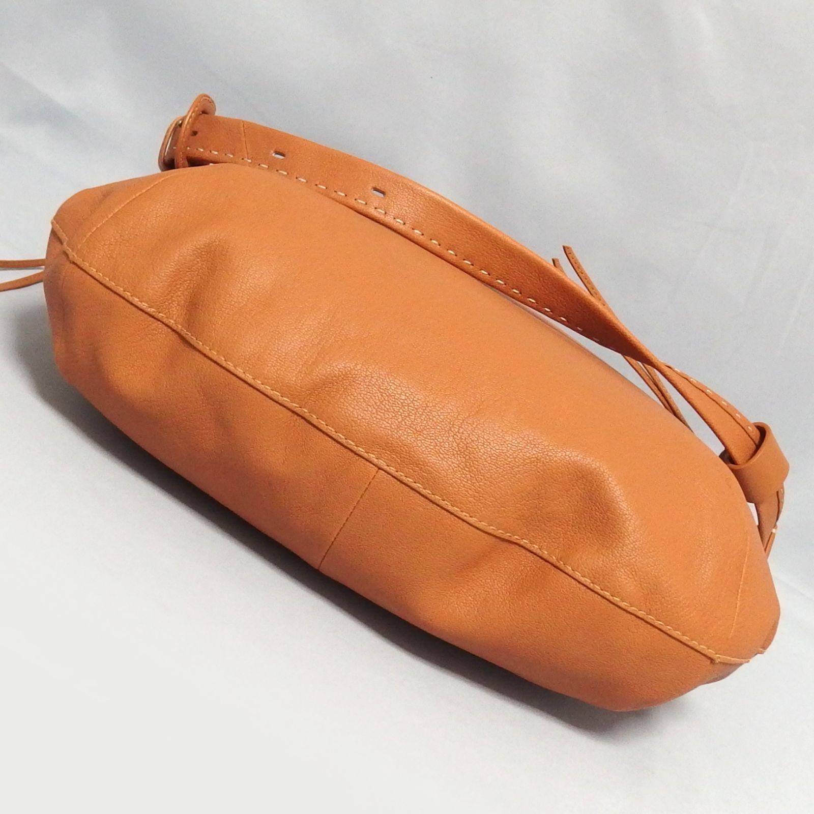 美品☆genten ムース 2Way ショルダーバッグ キャメル 山羊革 ゴート