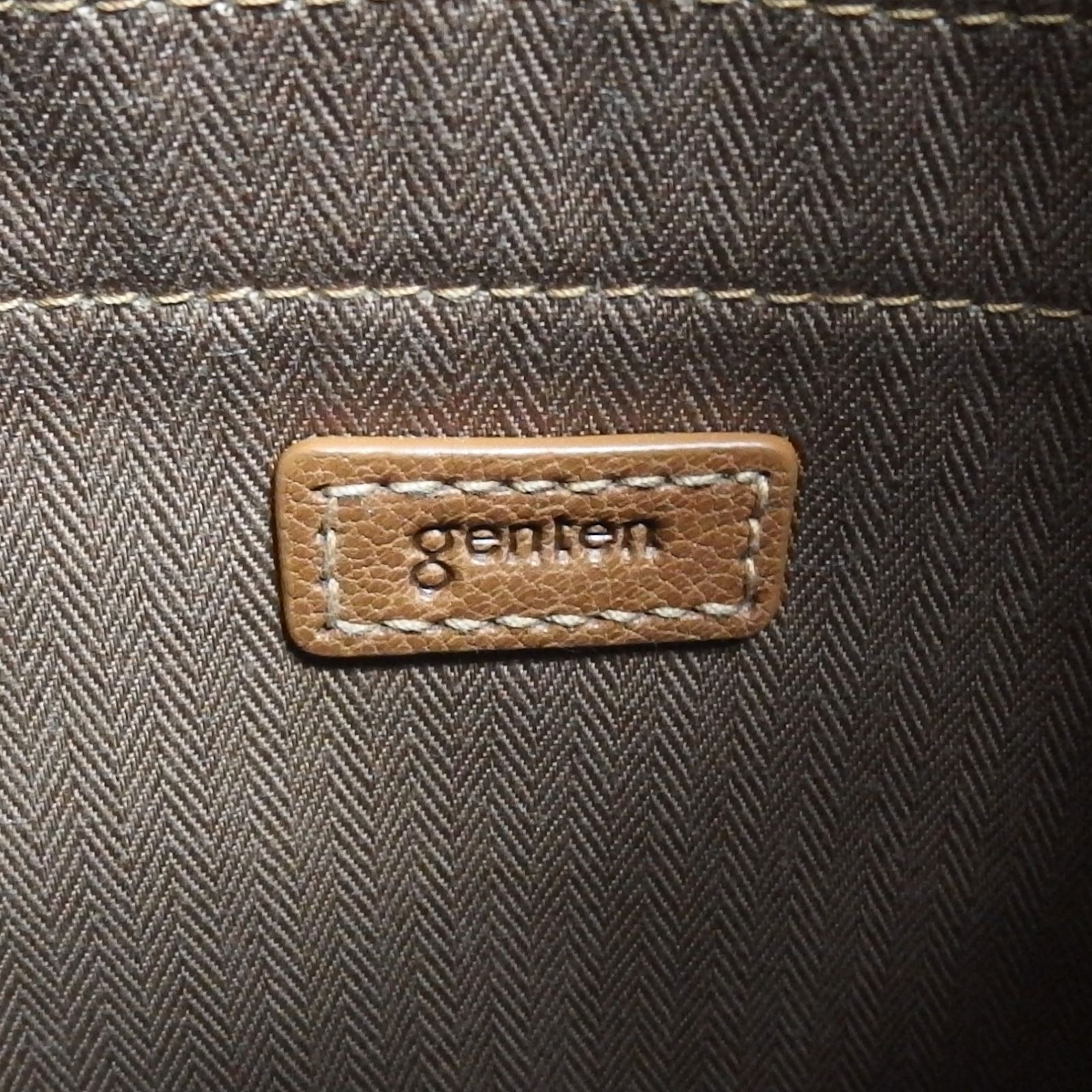 美品☆genten ムース 2Way ショルダーバッグ キャメル 山羊革 ゴート