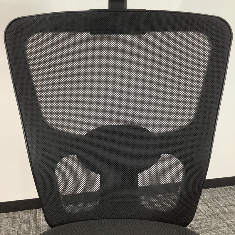 ヘッドレスト付き ブラック