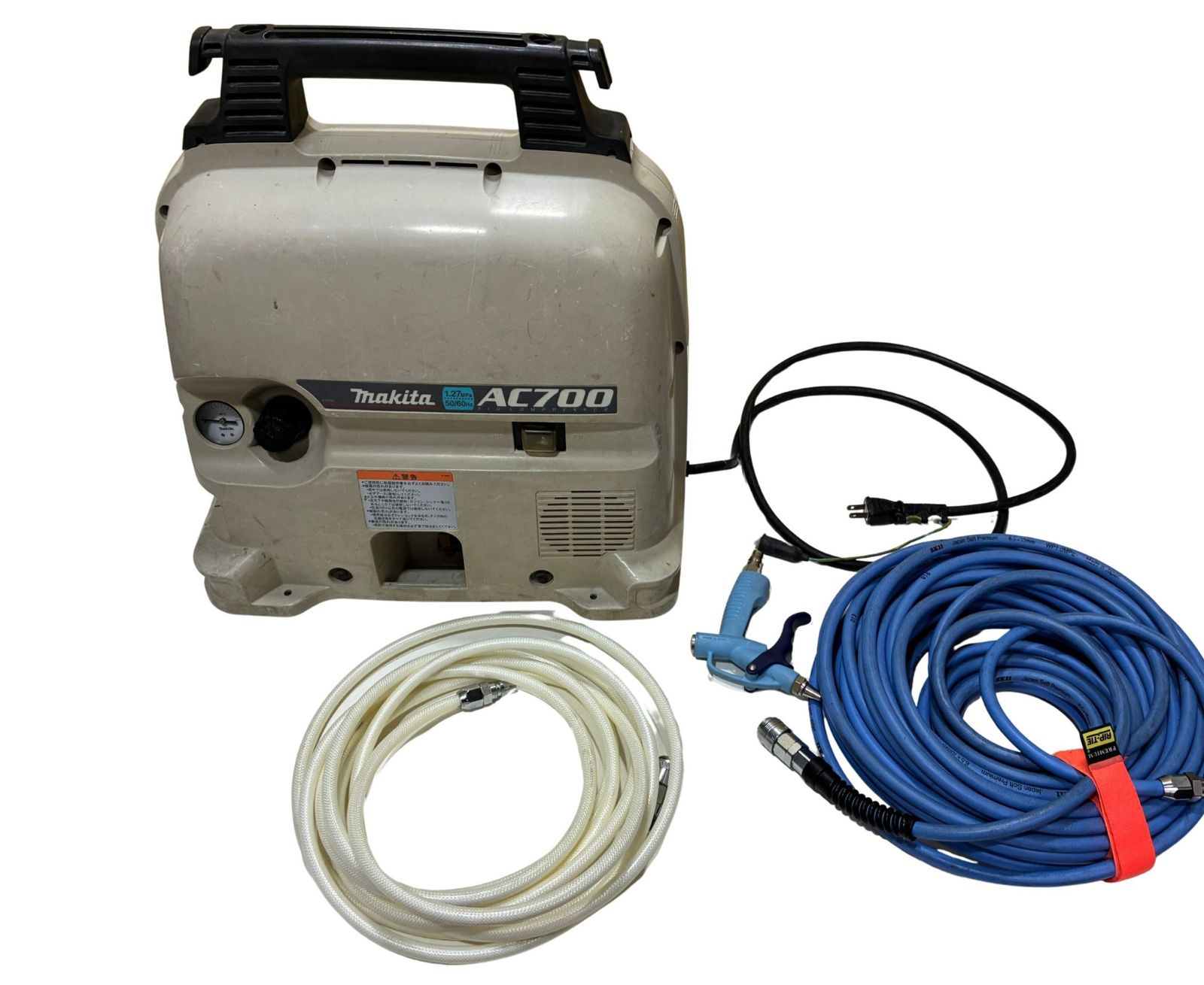 中古 マキタ(Makita) エアコンプレッサ 一般圧 5L AC700 中古品 エア 