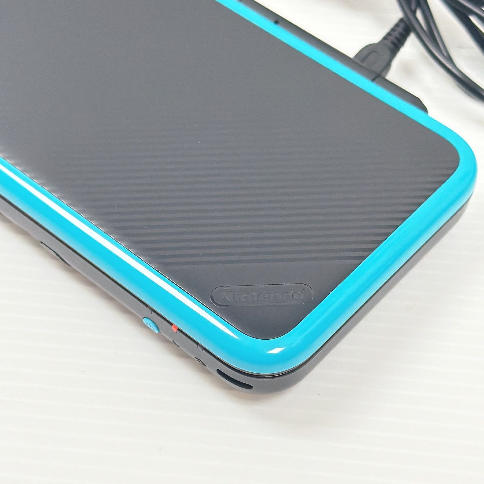 極美品 New ニンテンドー 2DSLL ブラックターコイズ 遊べるセット 動作 