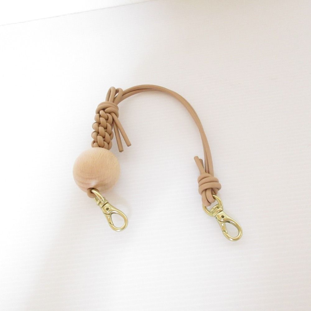 美品 FOT フォート Knot ball ハンドストラップ - メルカリ