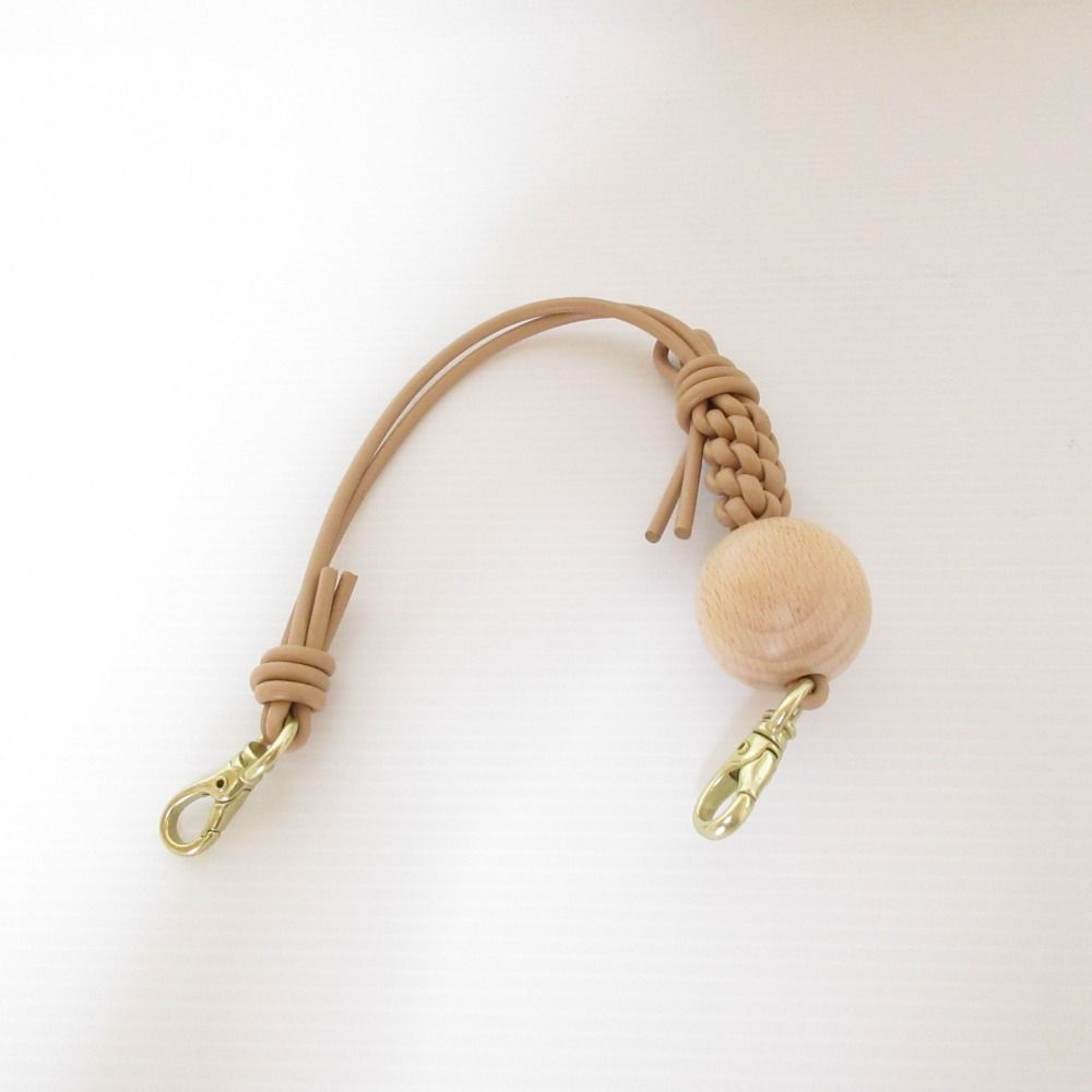 美品 FOT フォート Knot ball ハンドストラップ - メルカリ