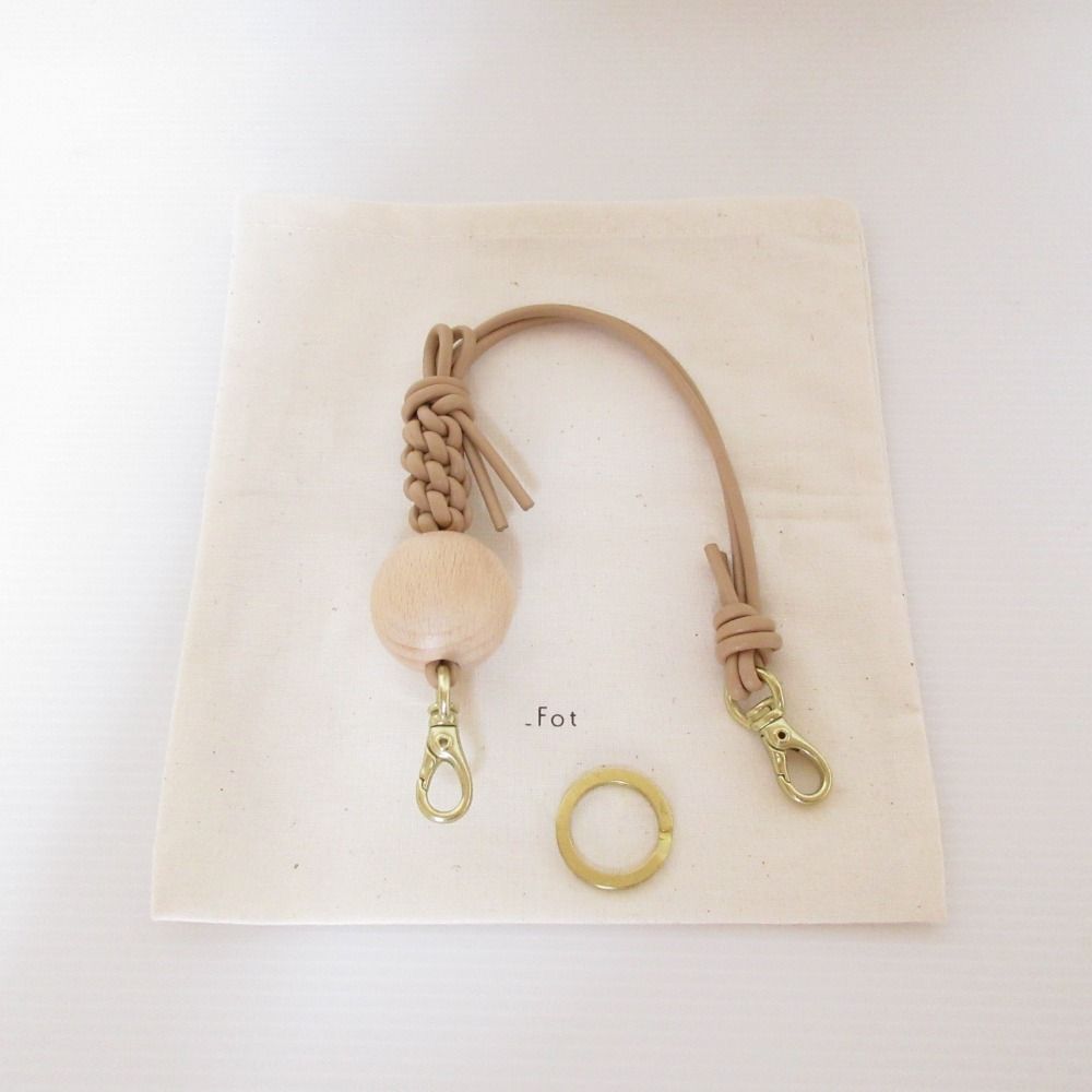 美品 FOT フォート Knot ball ハンドストラップ - メルカリ