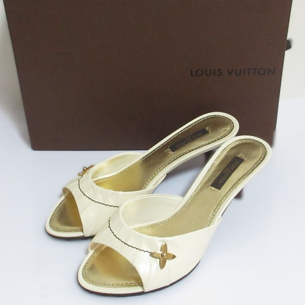 未使用 LOUIS VUITTON ルイヴィトン モノグラム金具 ミュールサンダル