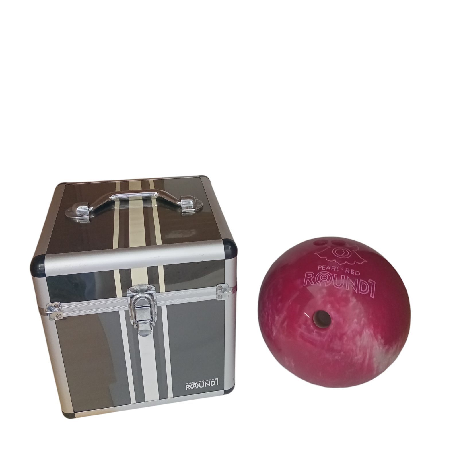 X03172 ボウリングボール ROUND1 PEARLRED ラウンドワン ケース付き