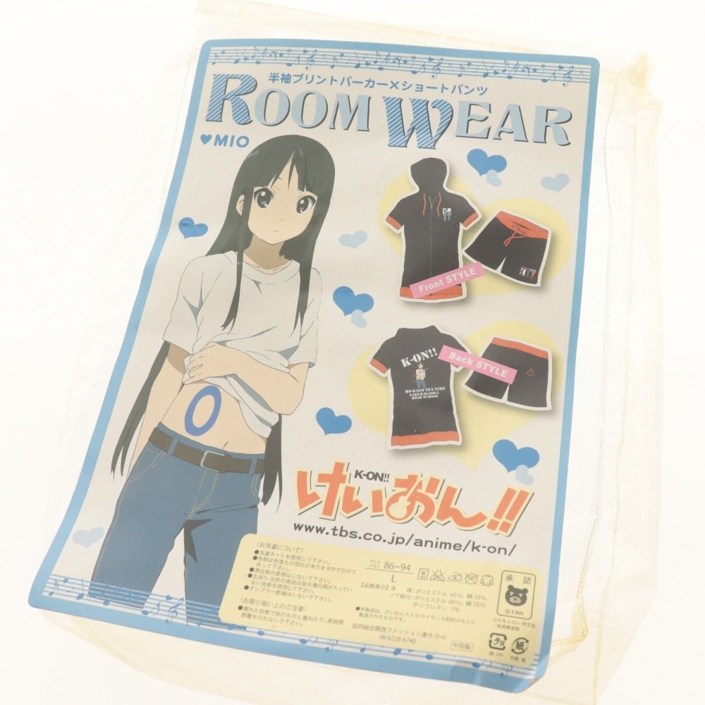 けいおん秋山 澪モデル 未着用 半袖プリントパーカー&ショートパンツセットアップ けいおん秋山 澪モデル 未着用 半袖プリントパーカー&ショートパンツ
