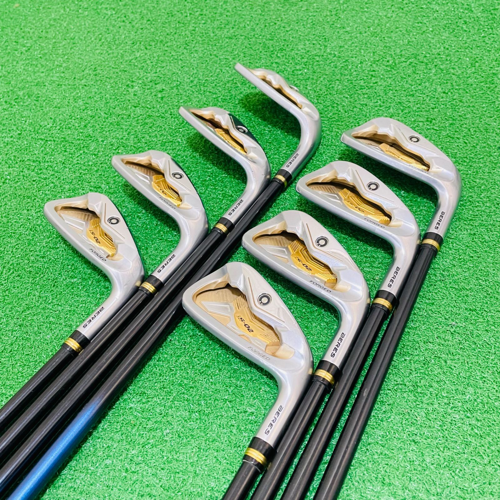 Product detail 本間ゴルフ BERES IS-02 8S アイアンセット IR 2S 