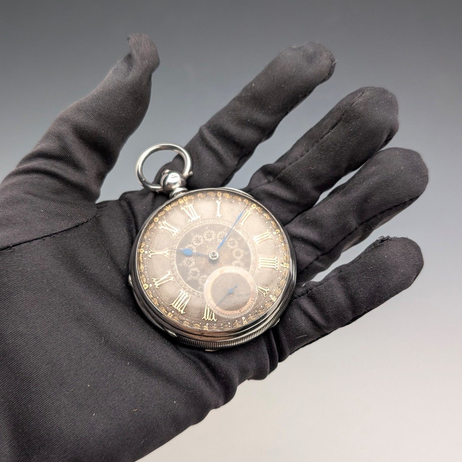 1873年 英国アンティーク 装飾ダイヤル 鍵巻き 懐中​時計 直径54mm 