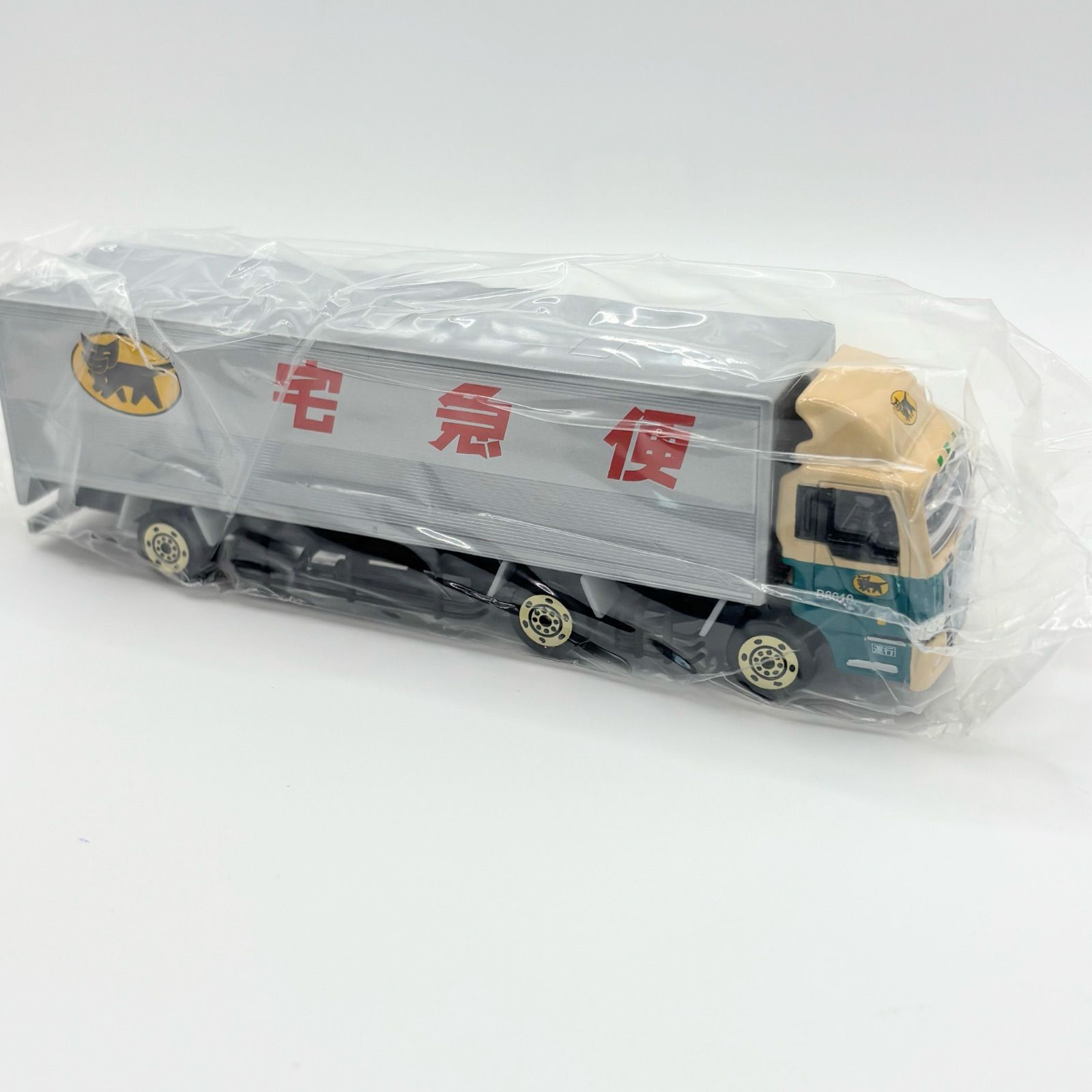 未使用】ヤマト運輸 配送トラック ミニカー 非売品 クロネコヤマト
