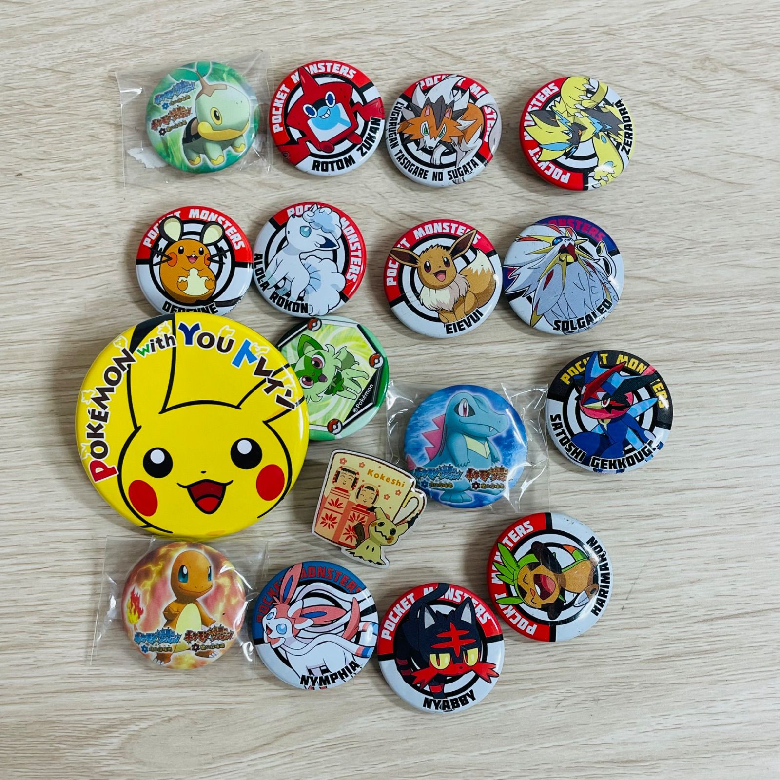 ポケモン 缶バッジ ピンバッジ 大量まとめ売り - メルカリ