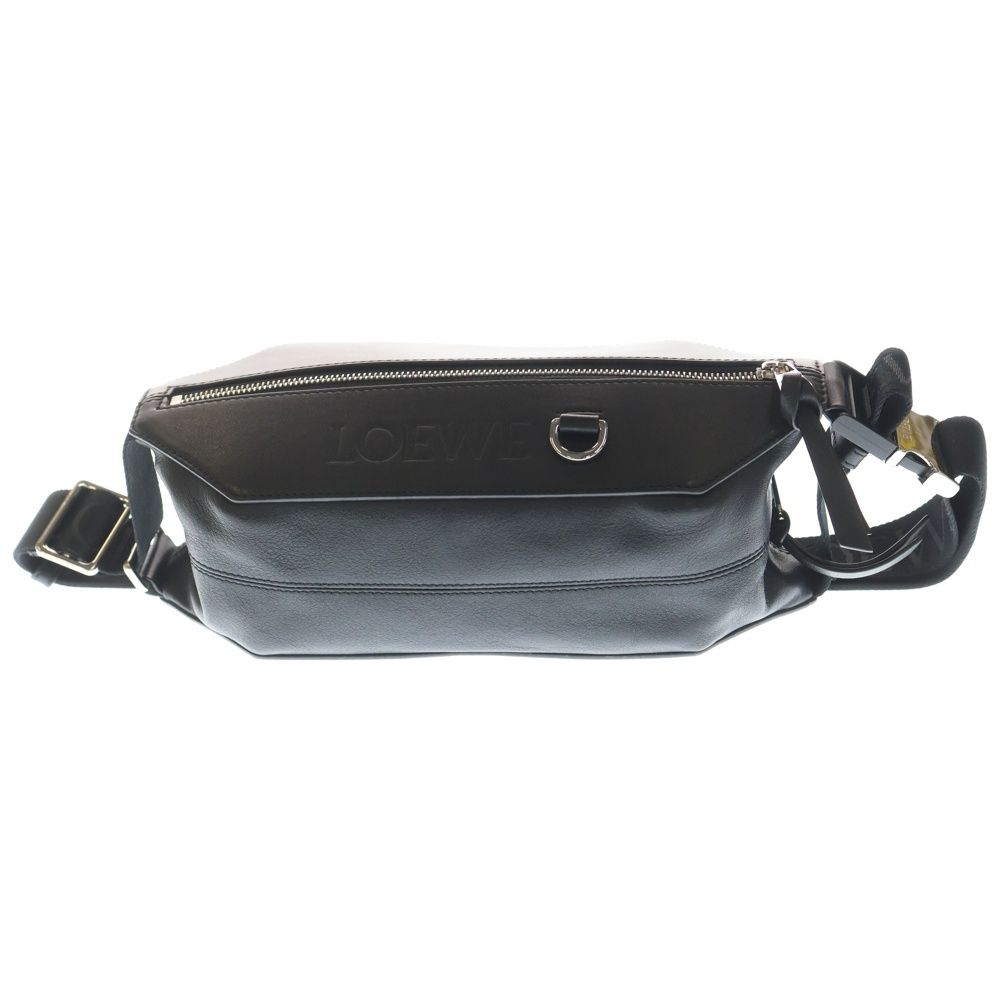 LOEWE (ロエベ) コンバーチブル スリングバッグ ボディバッグ ウエストバッグ ブラック レザー シルバー金具