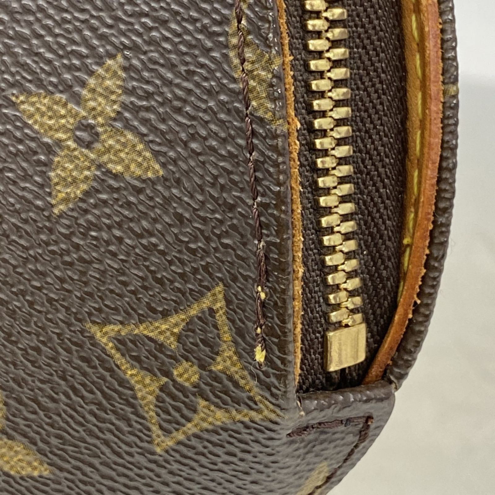 Buy from Japan Easily