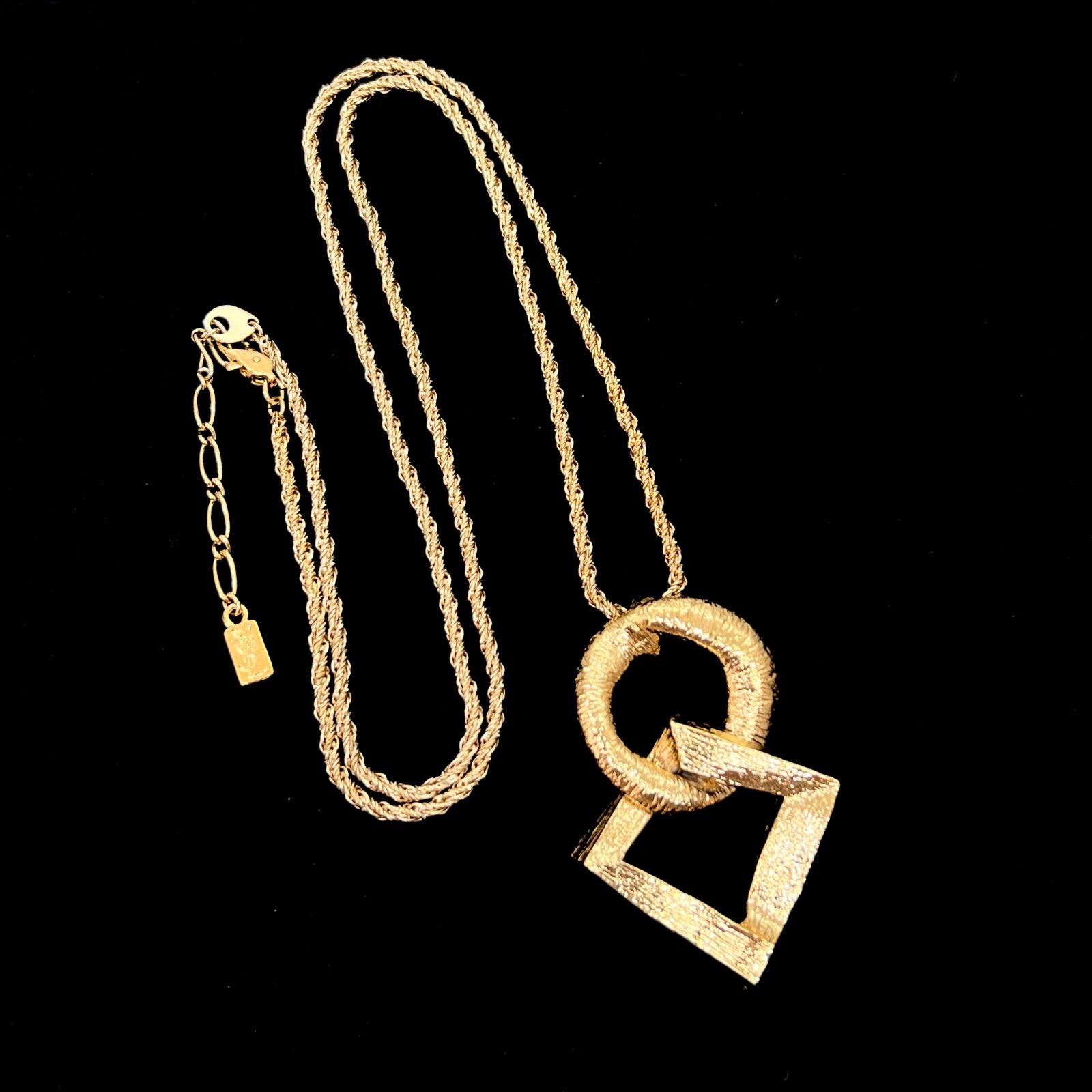 美品☆YVES SAINT LAURENT イヴサンローラン ネックレス ロング 