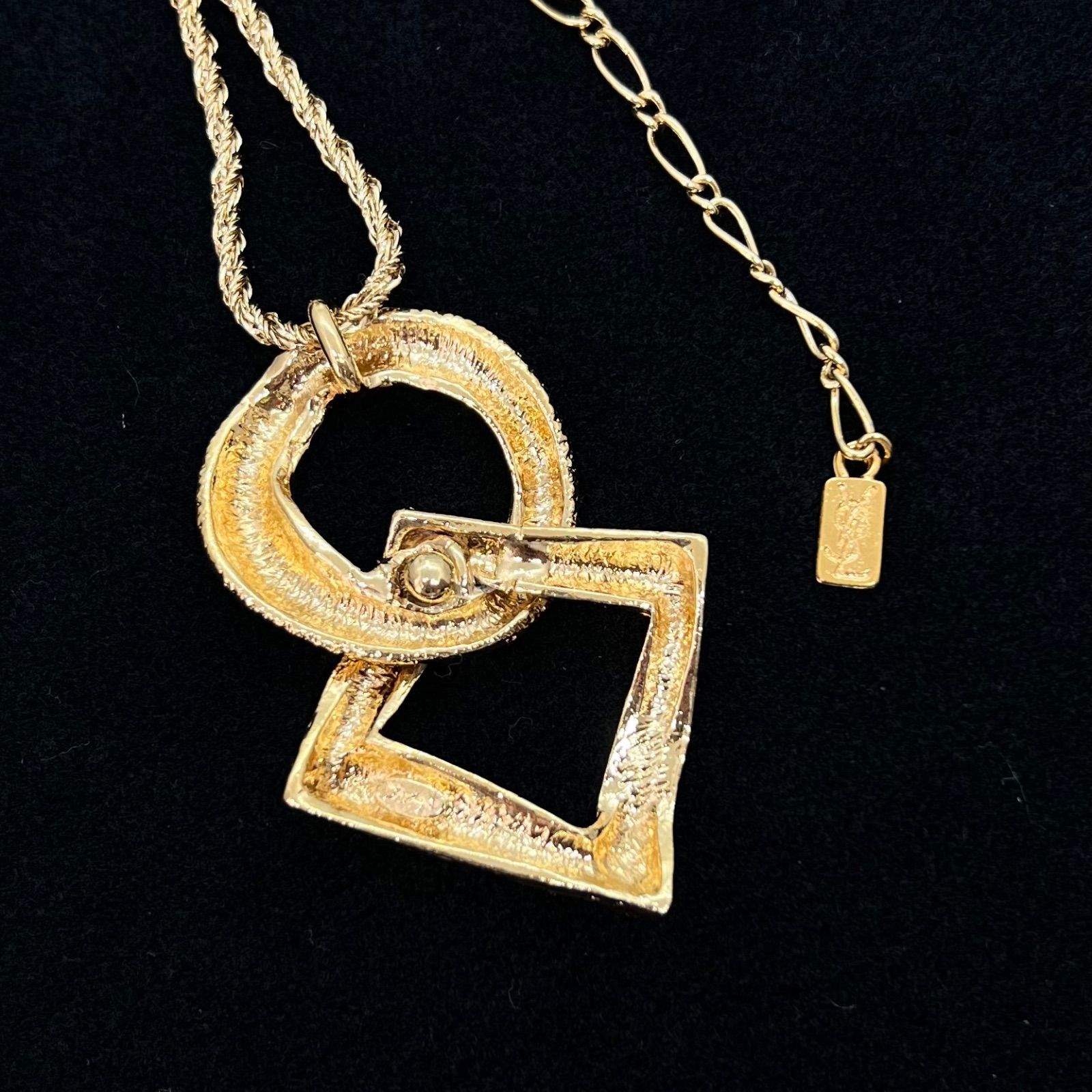 美品☆YVES SAINT LAURENT イヴサンローラン ネックレス ロング 