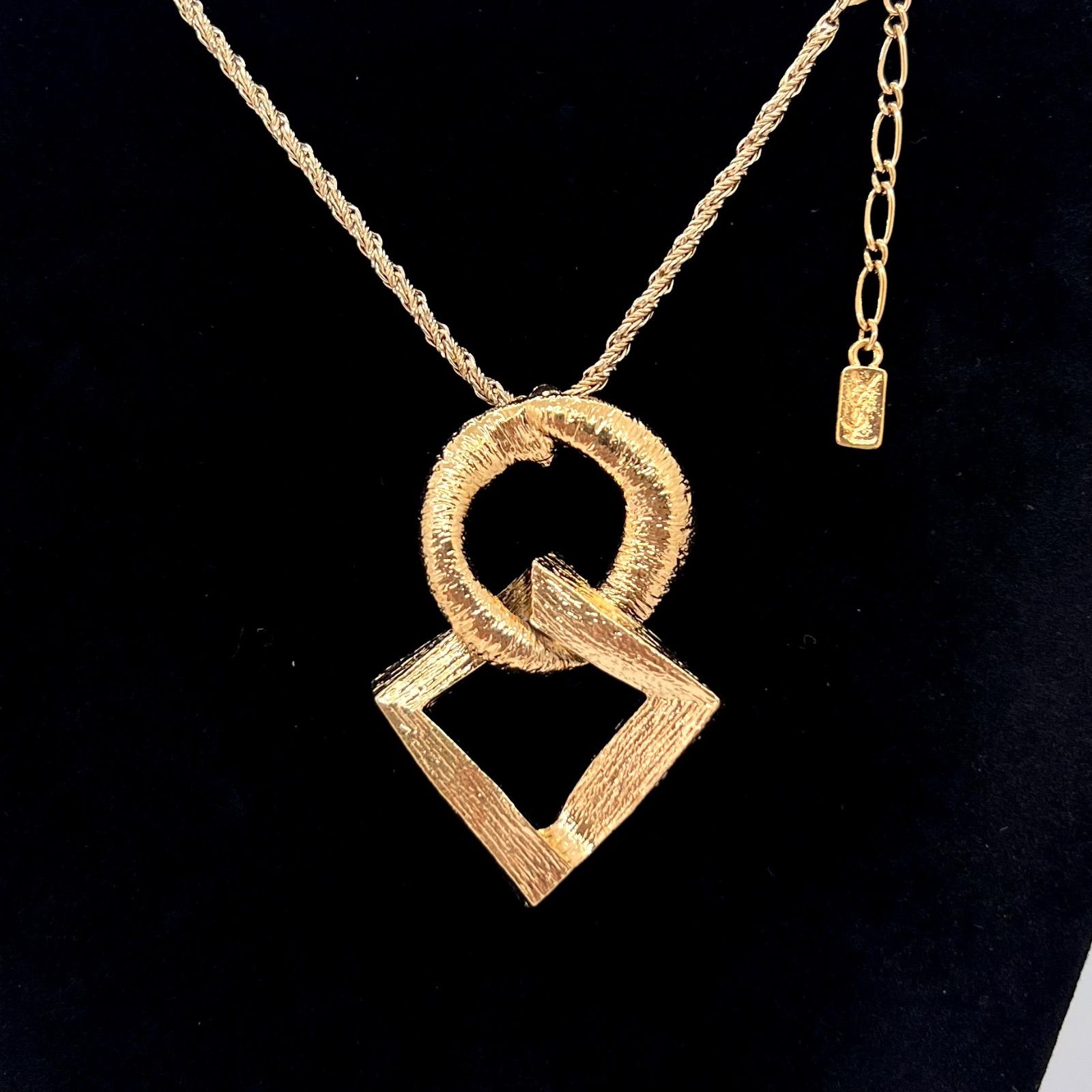 美品 イヴサンローラン ネックレス サークル ゴールド YSL 