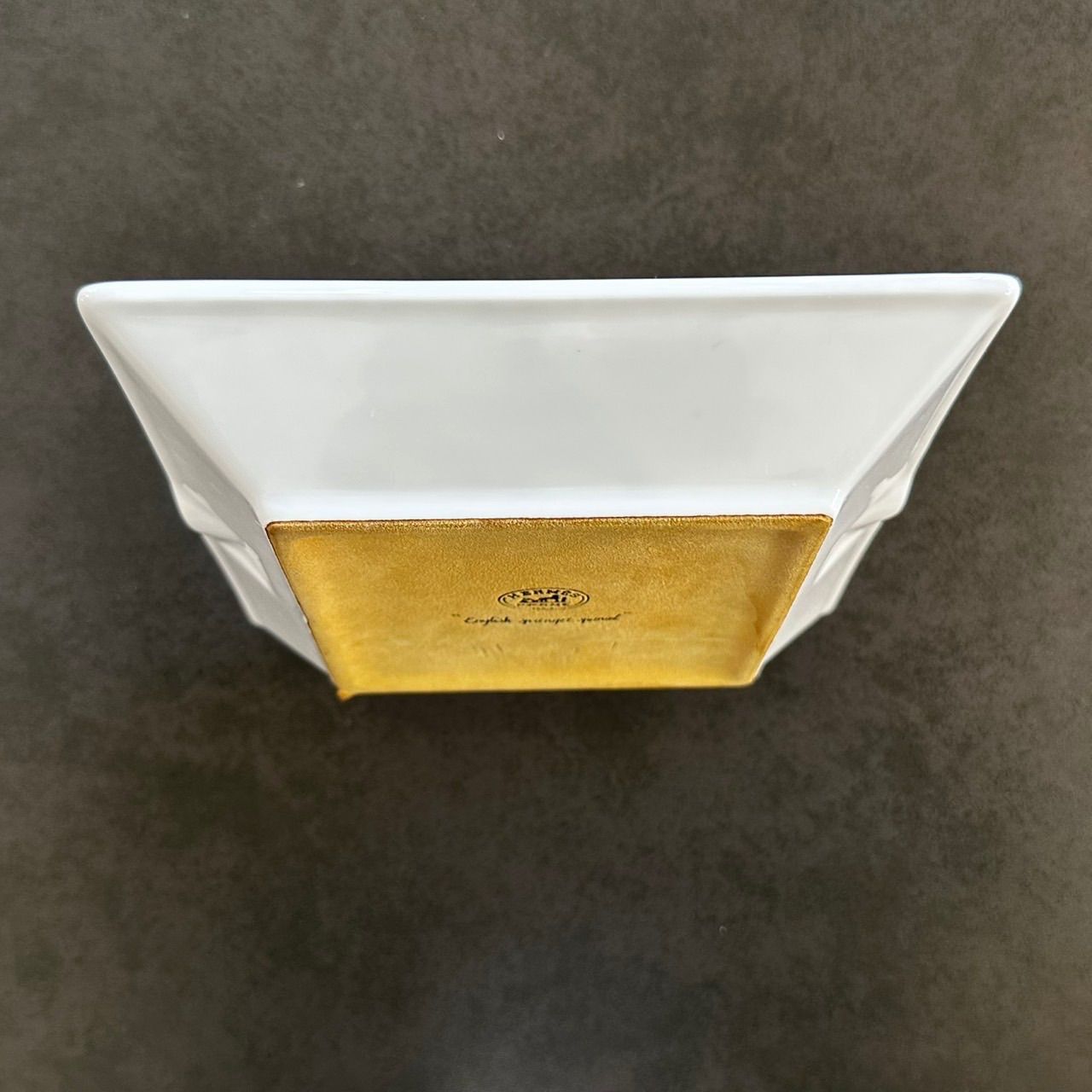 箱なし】HERMES(エルメス )アッシュトレイ 灰皿 小物入れ 犬☆ - メルカリ