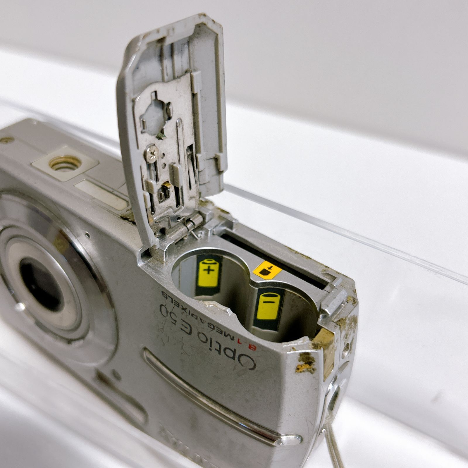 PENTAX Optio E50 カメラ コンデジ シルバー 動作確認済み キズあり
