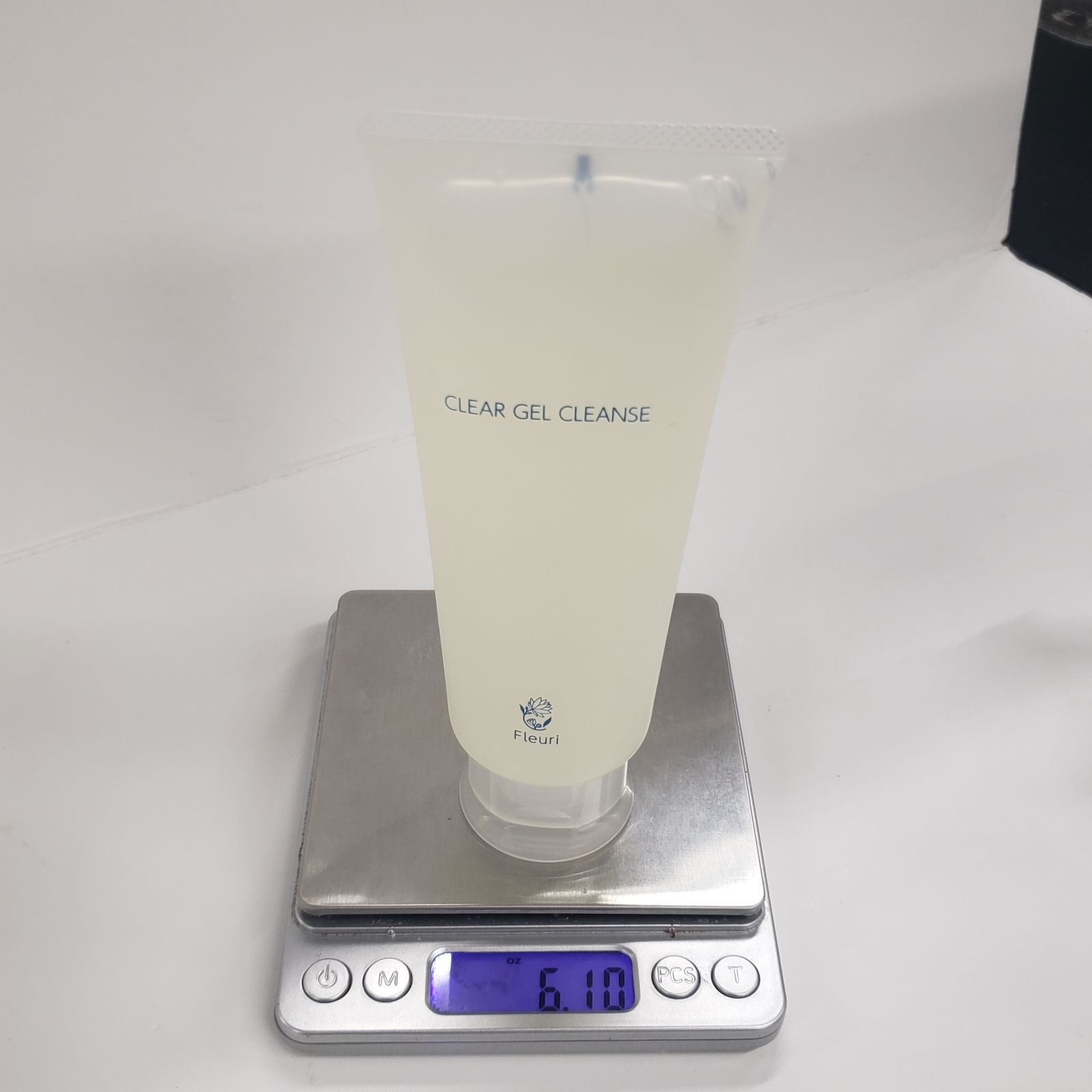 M4121 Fleuri フルリ ミネラルクレイフォーム 100g／クリアゲル 