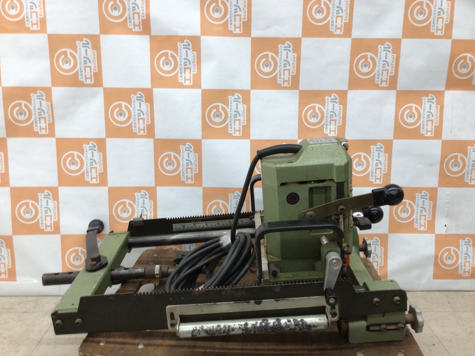品】Makita/マキタ 2516N ☆ 大入レルーター [IT_Y77ES][知立][M04