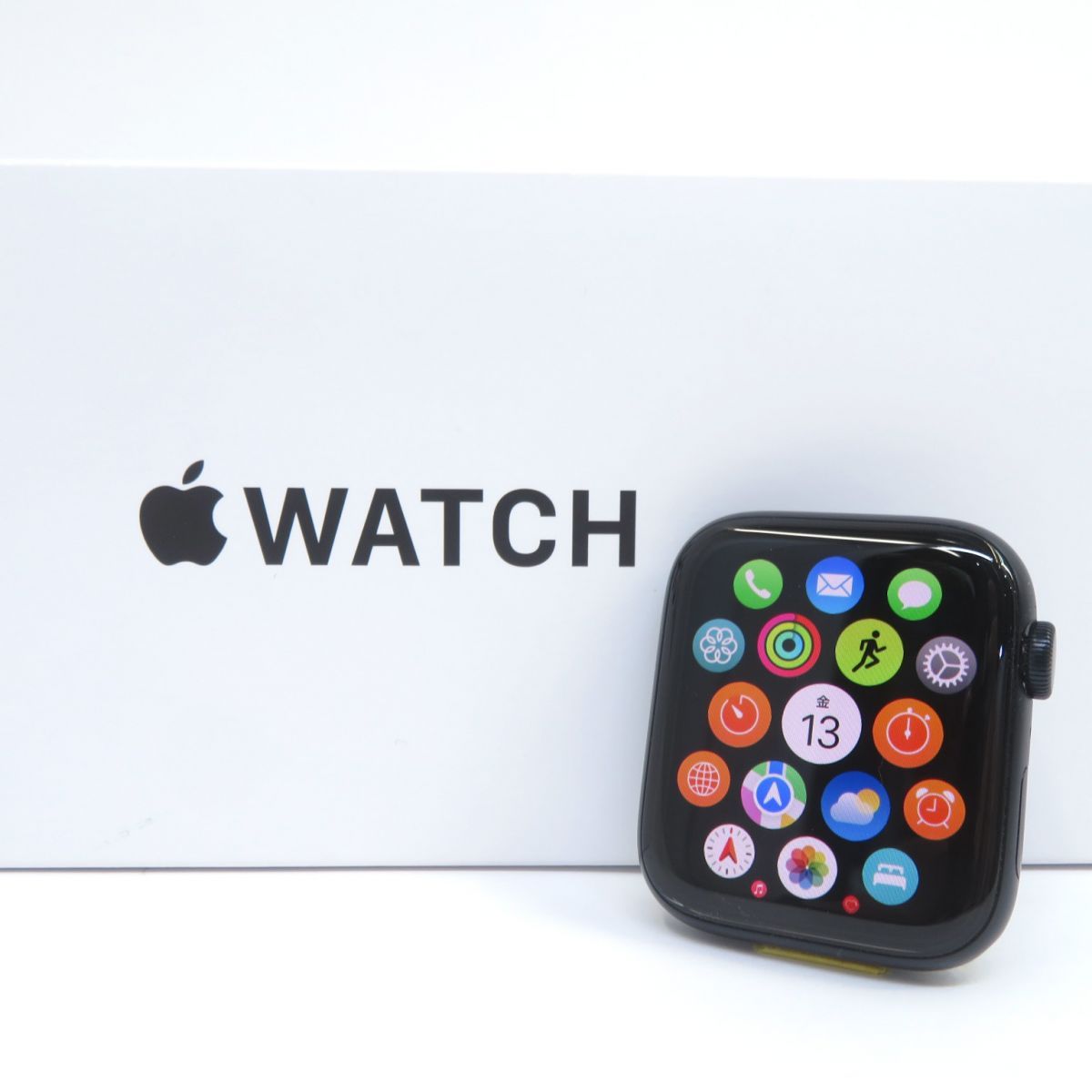 Apple Watch SE 第2世代 GPSモデル 44mm MXEJ3J/A ミッドナイト 